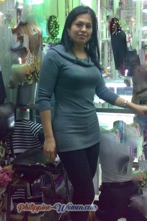 157703 - Andrea Age: 50 - Colombia