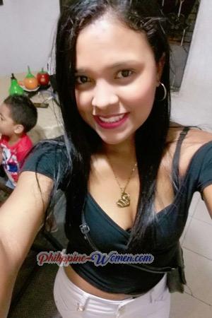 176810 - Laura Age: 33 - Colombia