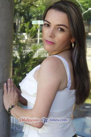 184780 - Lina Age: 47 - Colombia