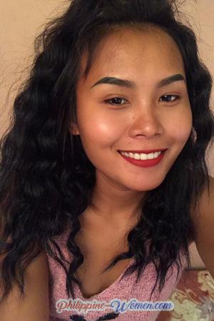 203219 - Montra Age: 28 - Thailand