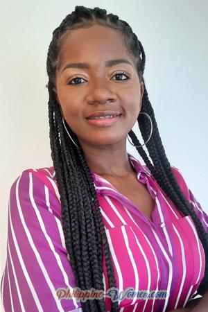 205104 - Stefany Age: 35 - Colombia