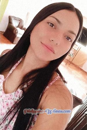 205374 - Estefany Age: 28 - Colombia