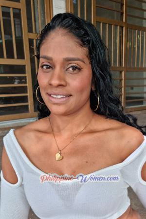 207174 - Emilia Age: 41 - Colombia