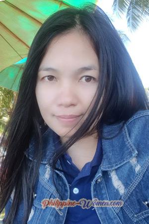 208516 - Pairat Age: 44 - Thailand