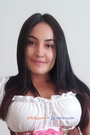 211145 - Silvia Age: 32 - Colombia