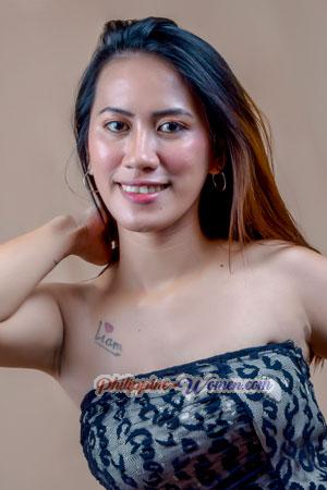 211795 - Mareyjune Age: 27 - Philippines