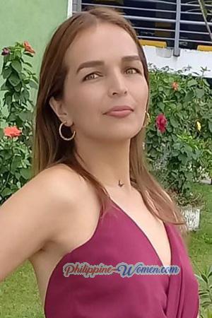 215386 - Jessica Age: 35 - Colombia