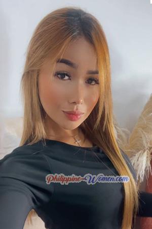 216417 - Yulieth Age: 25 - Colombia