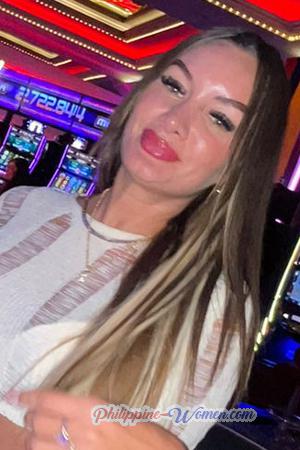217571 - Karina Age: 37 - Costa Rica