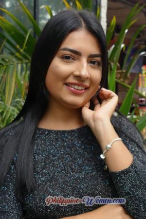 219479 - Laura Age: 27 - Colombia