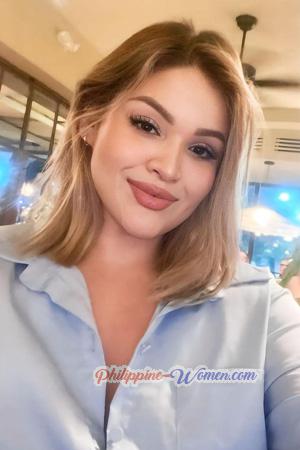 219924 - Gina Age: 28 - Colombia