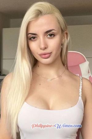 227347 - Daryna Age: 22 - Ukraine
